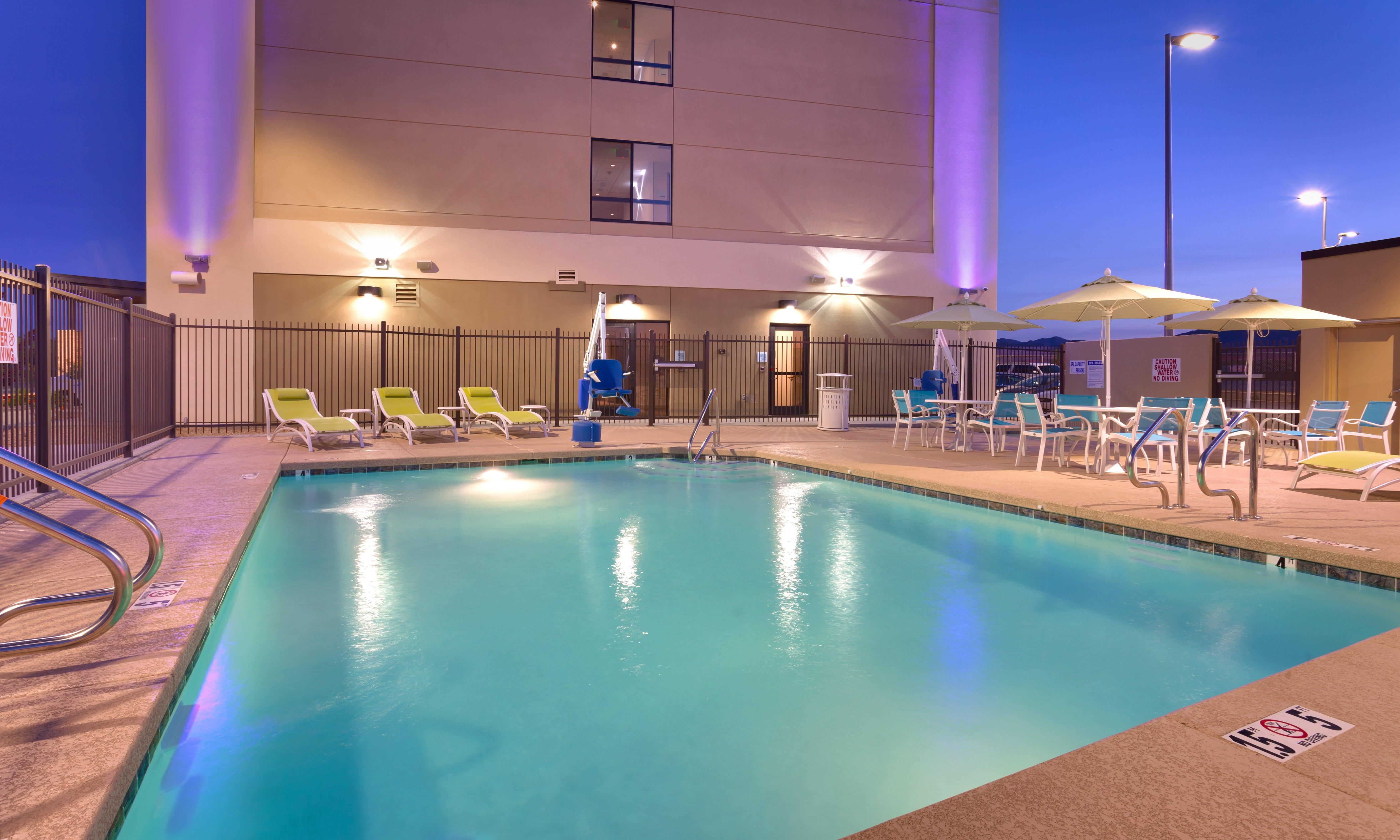 Holiday Inn Express & Suites Phoenix West - Buckeye By Ihg Exterior photo